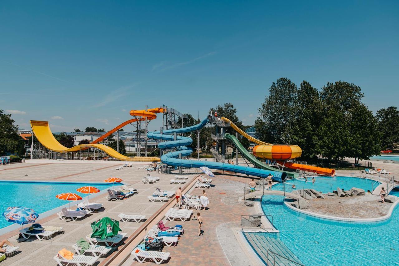 Terme Village - Mobile Homes チャテジ・オプ・サヴィ エクステリア 写真
