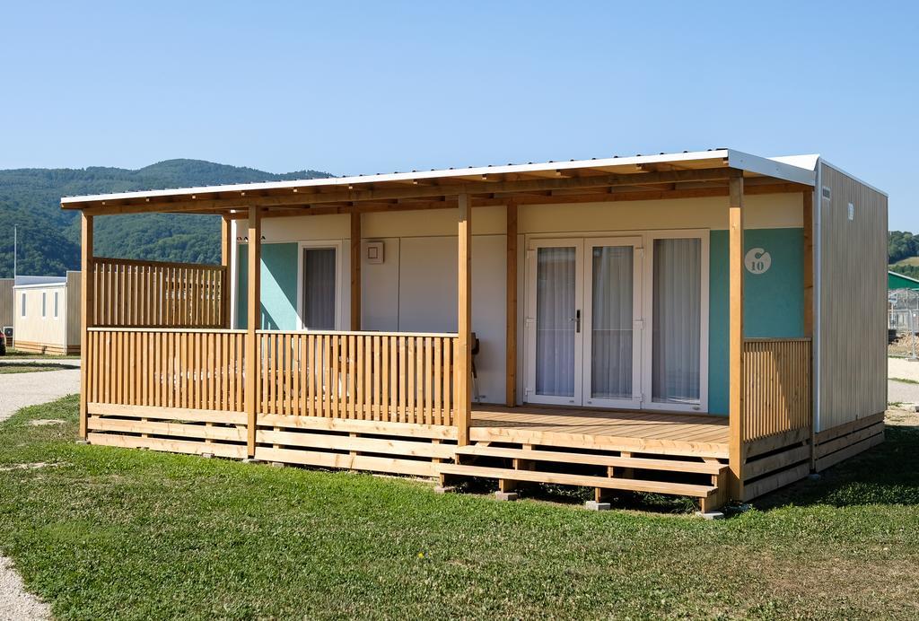 Terme Village - Mobile Homes チャテジ・オプ・サヴィ エクステリア 写真